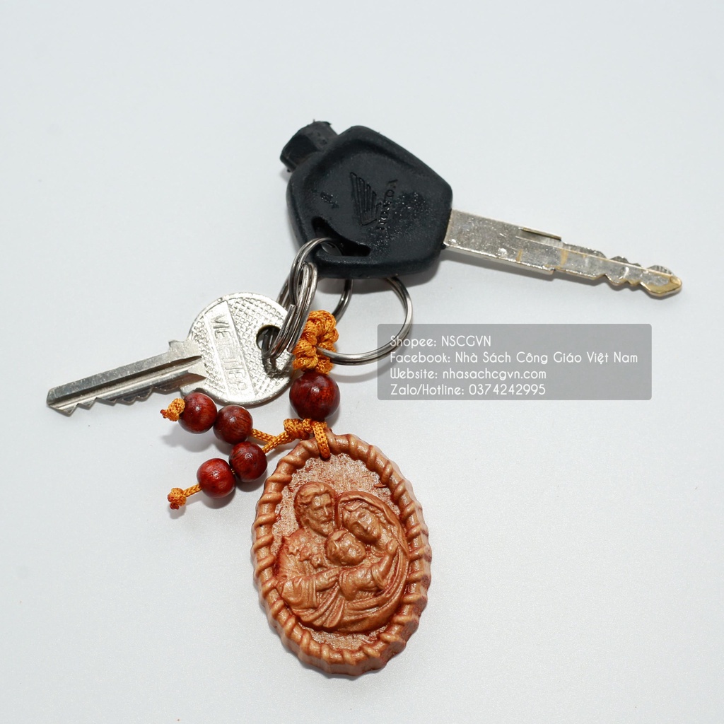 Móc khóa gỗ khắc hình Gia Đình Thánh Gia K5 Quà tặng Công Giáo, NOEL, GIÁNG SINH, Lễ quan thầy, sinh nhật ý nghĩa