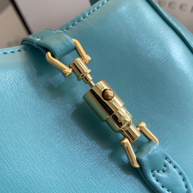 Túi xách thời trang nữ GUCCI = GC mini da thật cao cấp, thiết kế tiện lợi, có thể xách tay, đeo vai hoặc đeo chéo.