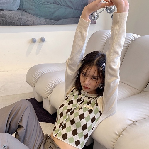 【ZHELIHANGFEI】Áo Cardigan Dệt Kim Tay Dài Eo Cao Đính Đá Trẻ Trung Quyến Rũ Dành Cho Nữ