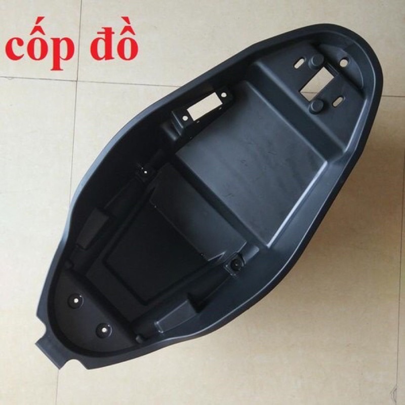 Cốp xe điện xmen
