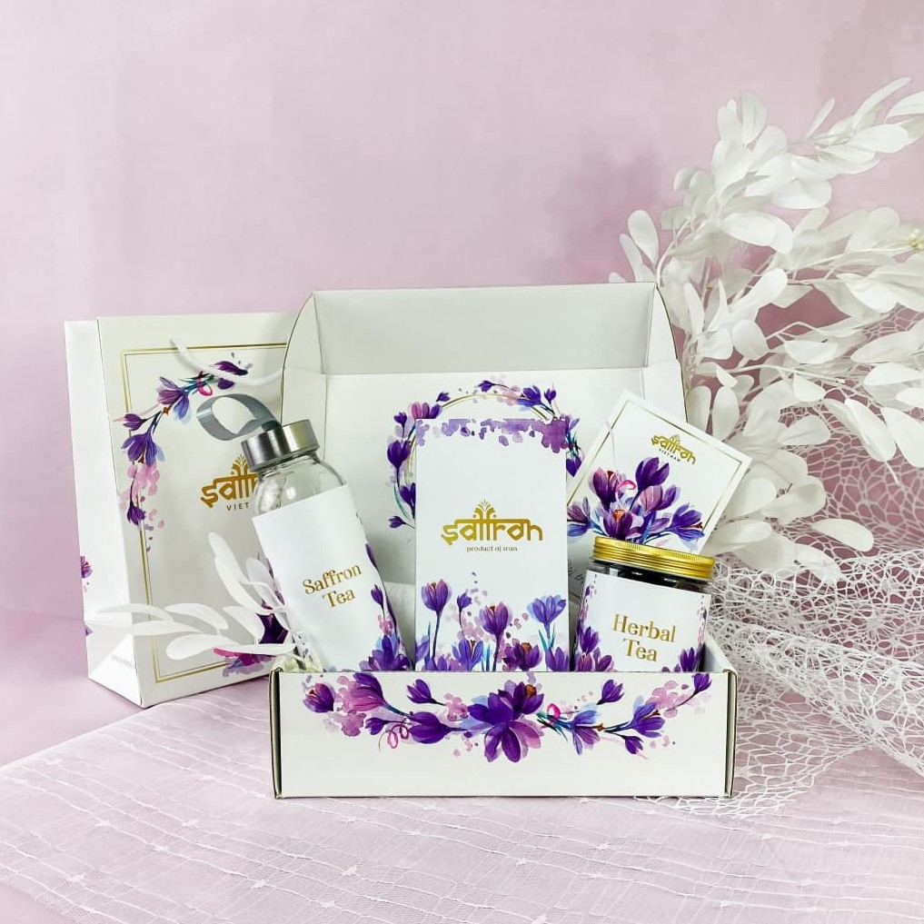 Set quà Saffron nhụy hoa nghệ tây kèm trà hoa hồng và bình nước