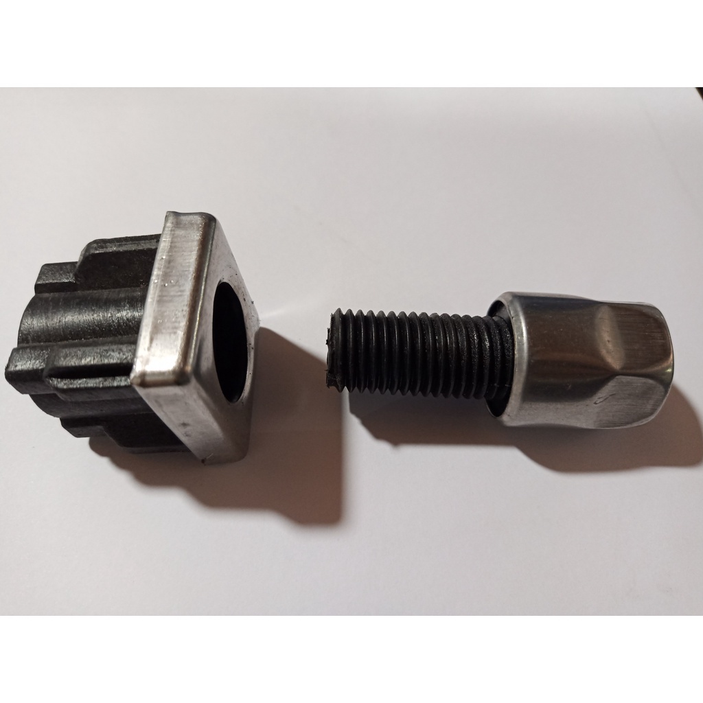 Chân tăng chỉnh inox