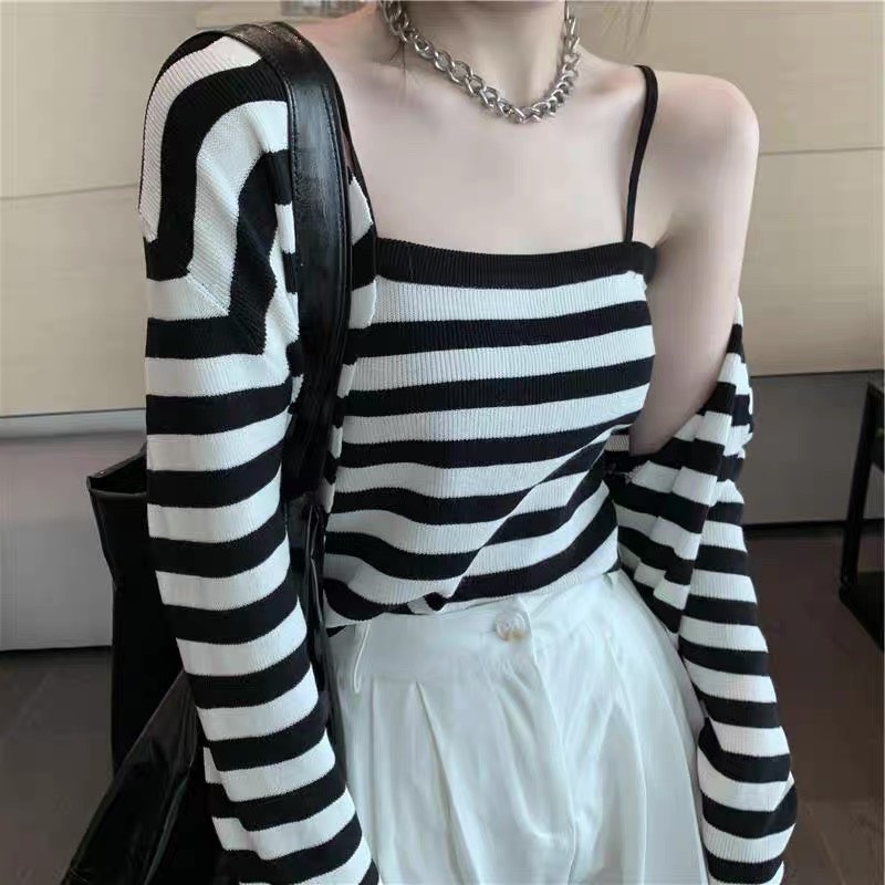 Set áo croptop 2 dây kèm croptop khoác