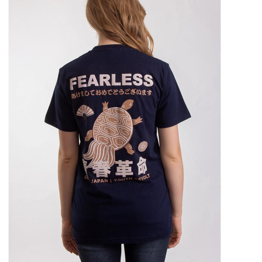 Áo Thun Màu Xanh Hải Quân In Chữ Erigo Fearless Kame Cá Tính