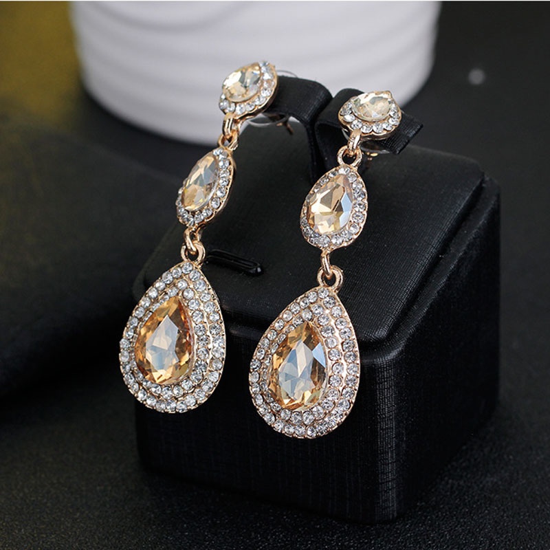 Bộ Khuyên Tai Đính Đá Sang Trọng Phong Cách Âu Mỹ