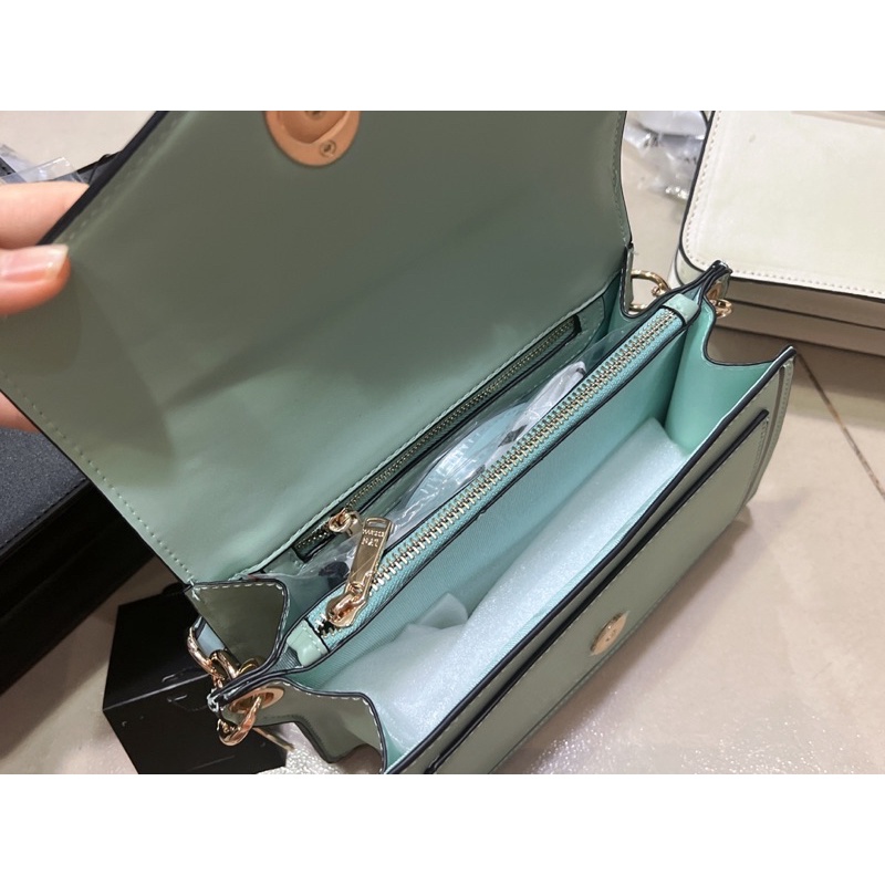 Túi lyn ô trám khoá ong