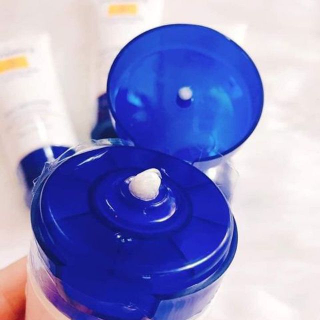 Sữa Rửa Mặt Vitamin E Thái Lan 190ml