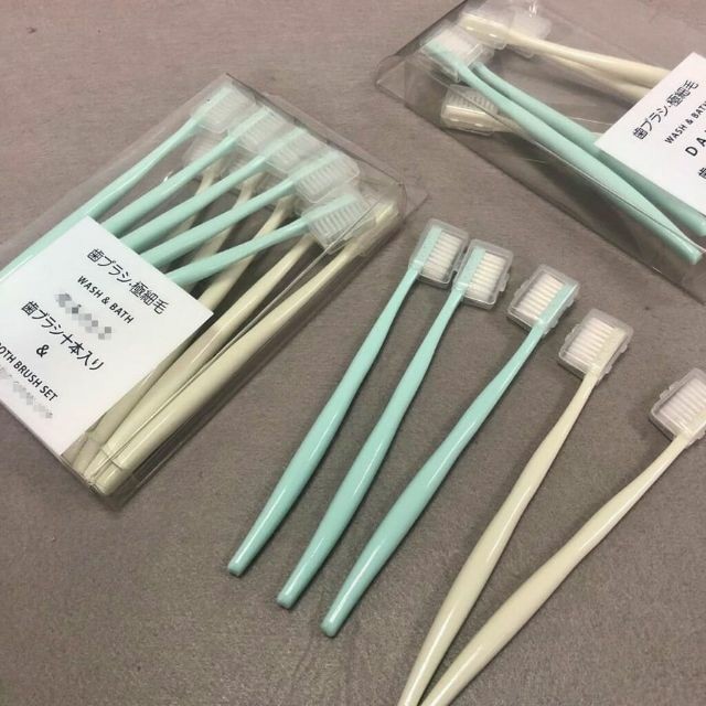 Combo 10 Chiếc Bàn Chải Đánh Răng Than Tre Hoạt Tính Cao Cấp T2 Giá Rẻ