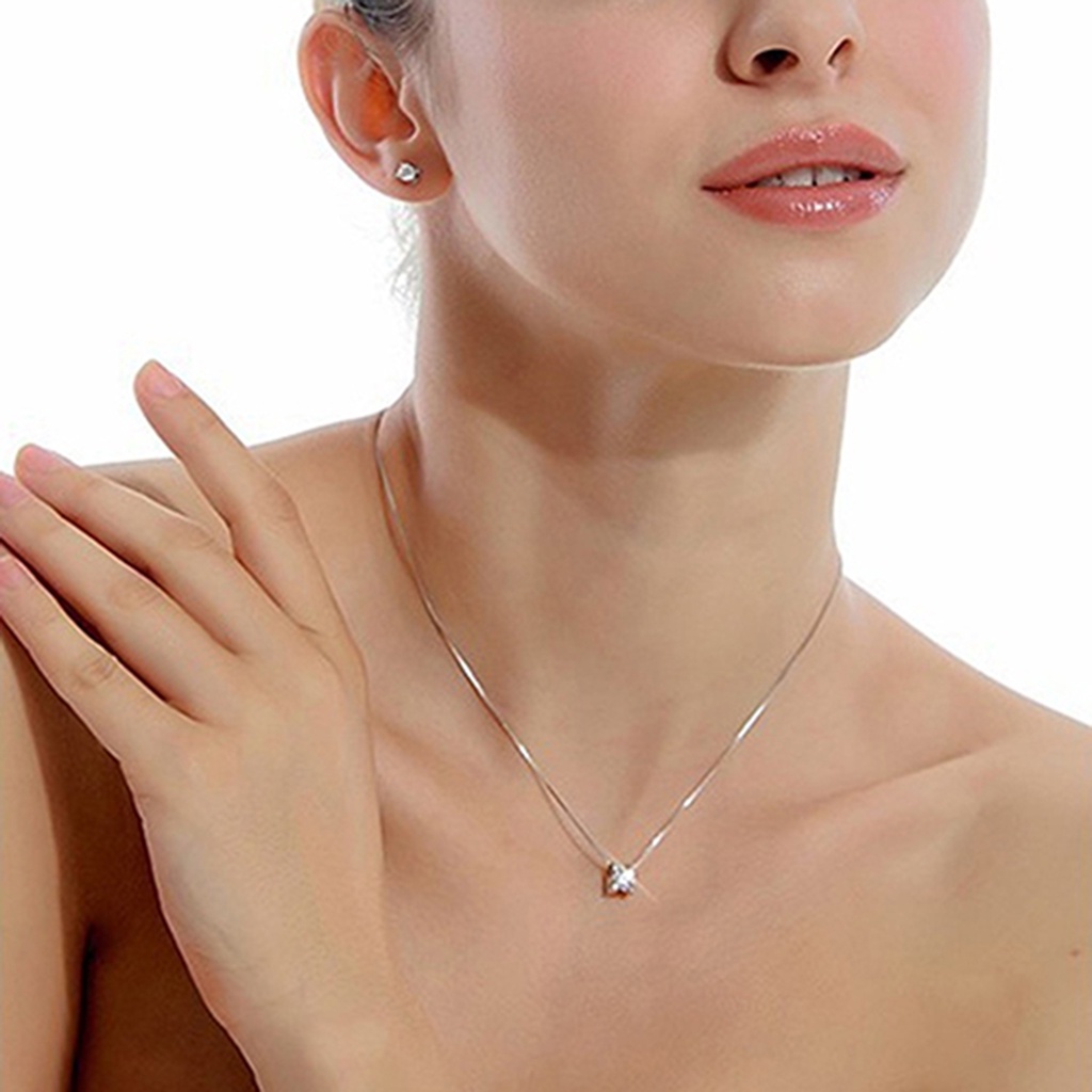 Dây chuyền hợp kim mạ bạc thiết kế khối vuông đính đá quý nhân tạo sang trọng dành cho nữ