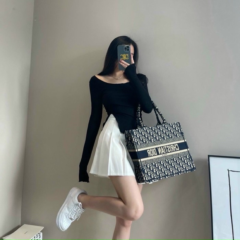 Áo thun tăm vạt lệch