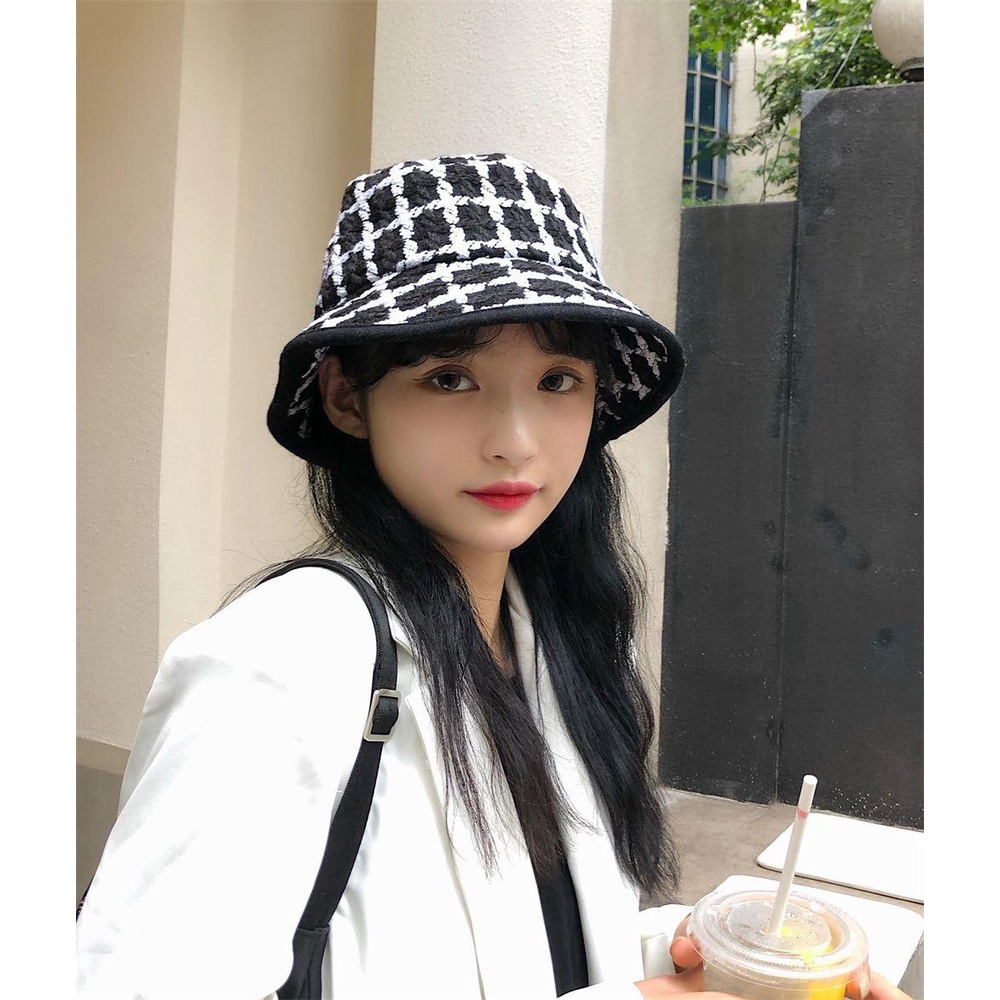 Mũ Tai Bèo Vành Rộng Họa Tiết Sọc Caro Thời Trang Thu Đông