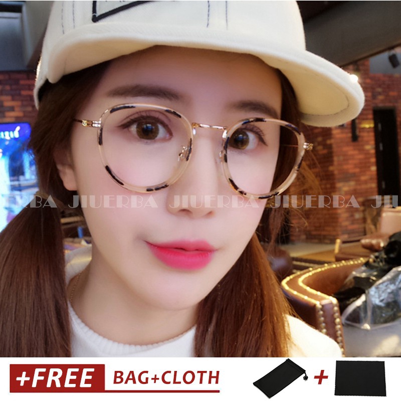 Mắt kính gọng tròn phong cách retro Hàn Quốc