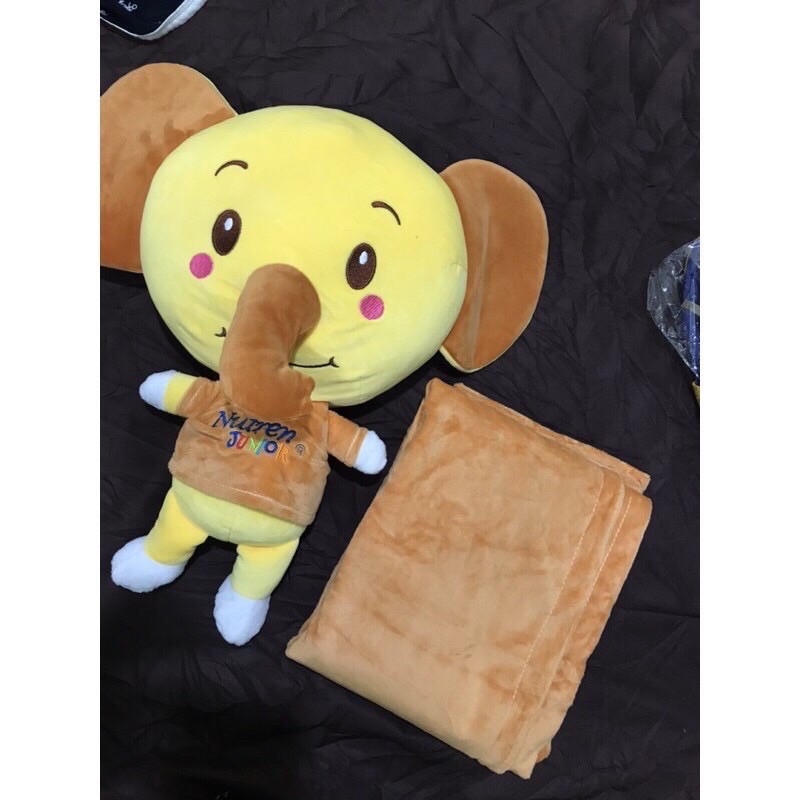 Set gối mền voi con quà tặng Nutren Junior