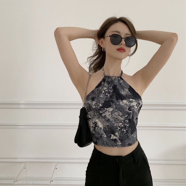 Áo Tank Top màu đen thiết kế quyến rũ cho phái nữ