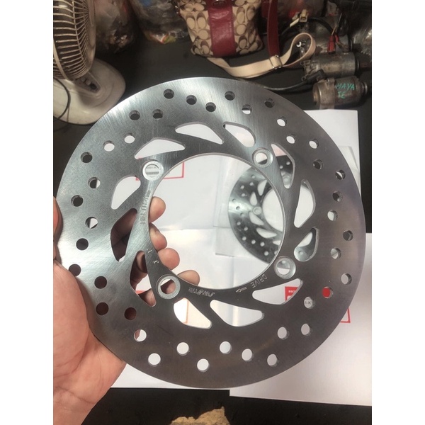 Đĩa thắng sh ý 150  chỉ trắng