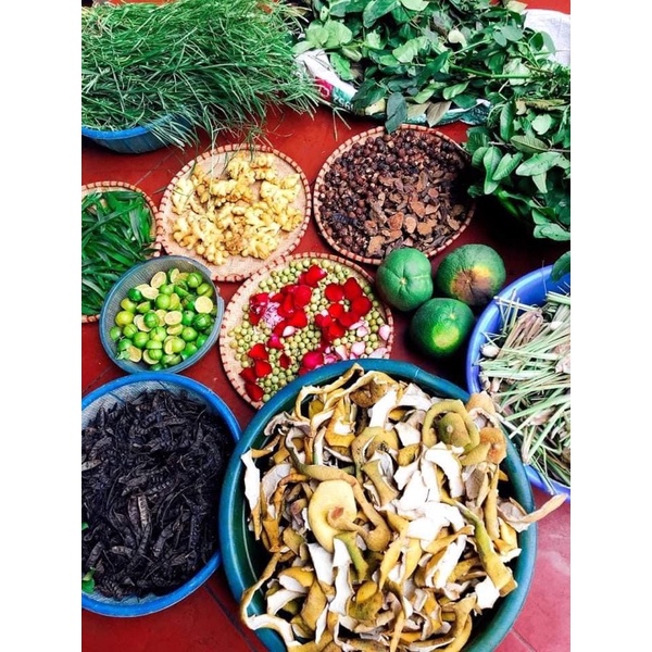 1LIT DẦU GỘI THẢO DƯỢC CÔ ĐẶC