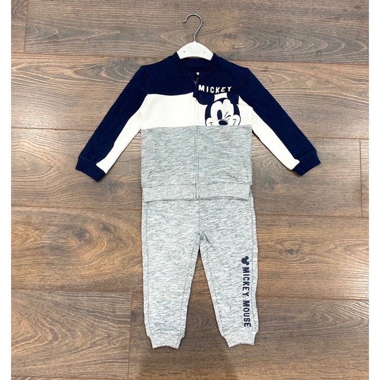 Bộ nỉ khoác Mickey C&A sz 0/6M