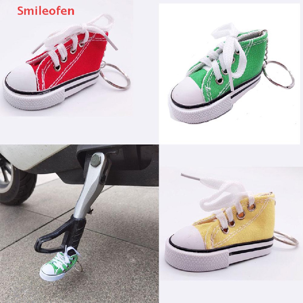 1 Vỏ Bọc Chân Chống Xe Máy / Xe Đạp Hình Đôi Giày Sáng Tạo