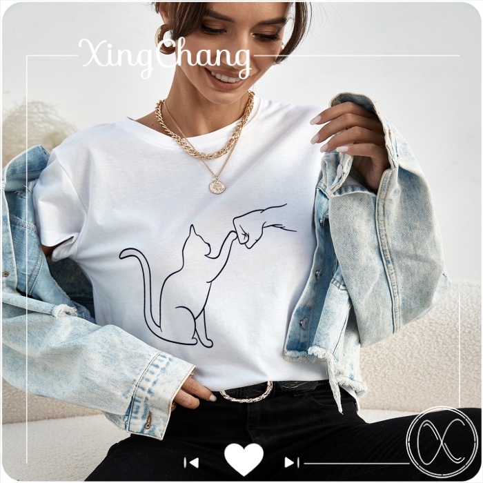 Áo thun trắng nữ cổ tròn dáng suông form hơi ôm phong cách cá tính in Cat Line mã NXC68