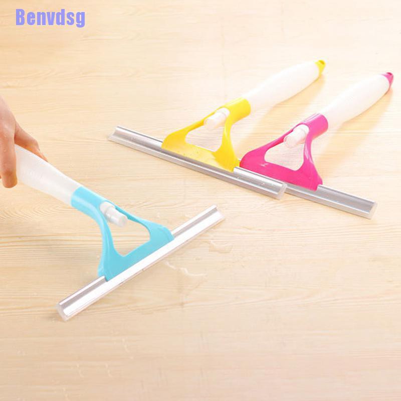 Cây Lau Nhà Thông Minh Với Bình Xịt Tiện Lợi