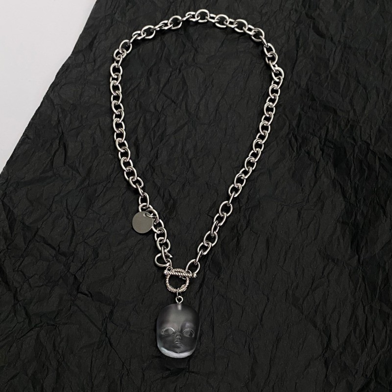 Dây chuyền thời trang độc đáo cho búp bê