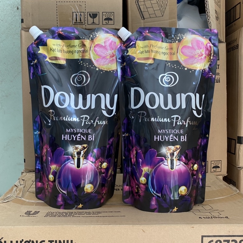 Nước xả vải đậm đặc Downy huyền bí 1.4L