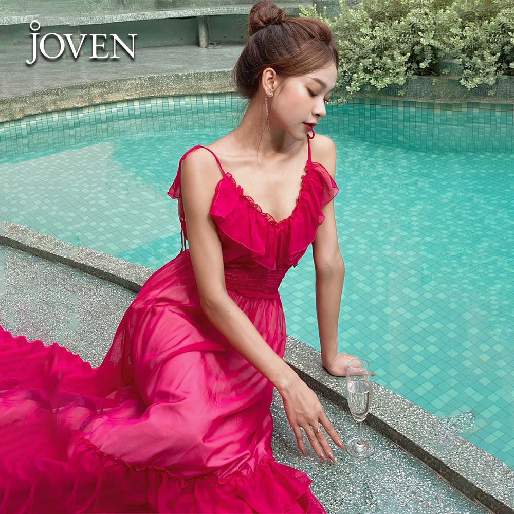 Đầm maxi xếp tầng cổ V bèo nhún Joven