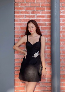 Chùm hoa linh lan cài áo