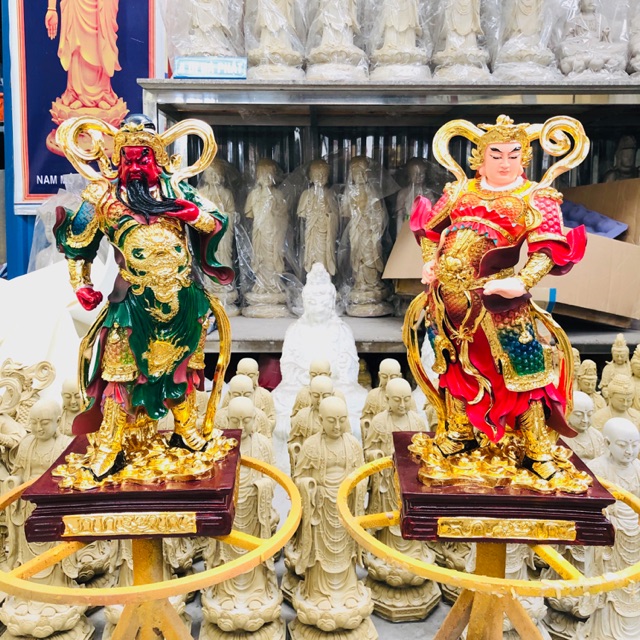 Tượng hộ pháp