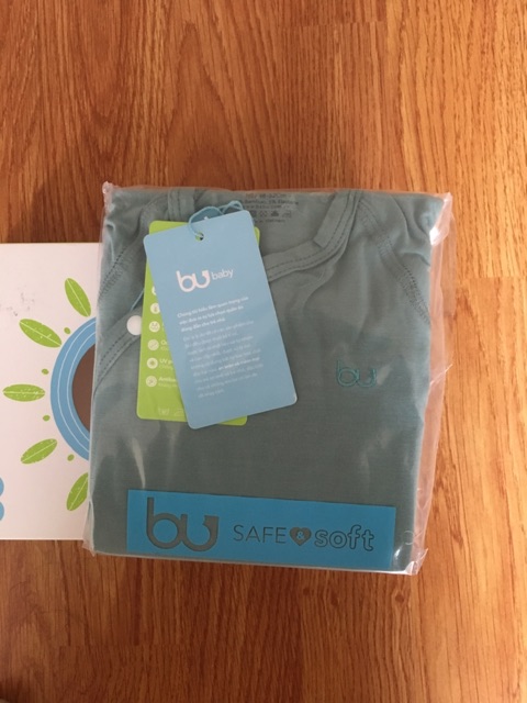 Sale bộ dài tay sơ sinh bu cài chéo  chất bamboo  kiểu trơn và hoạ tiết đám mây cho bé