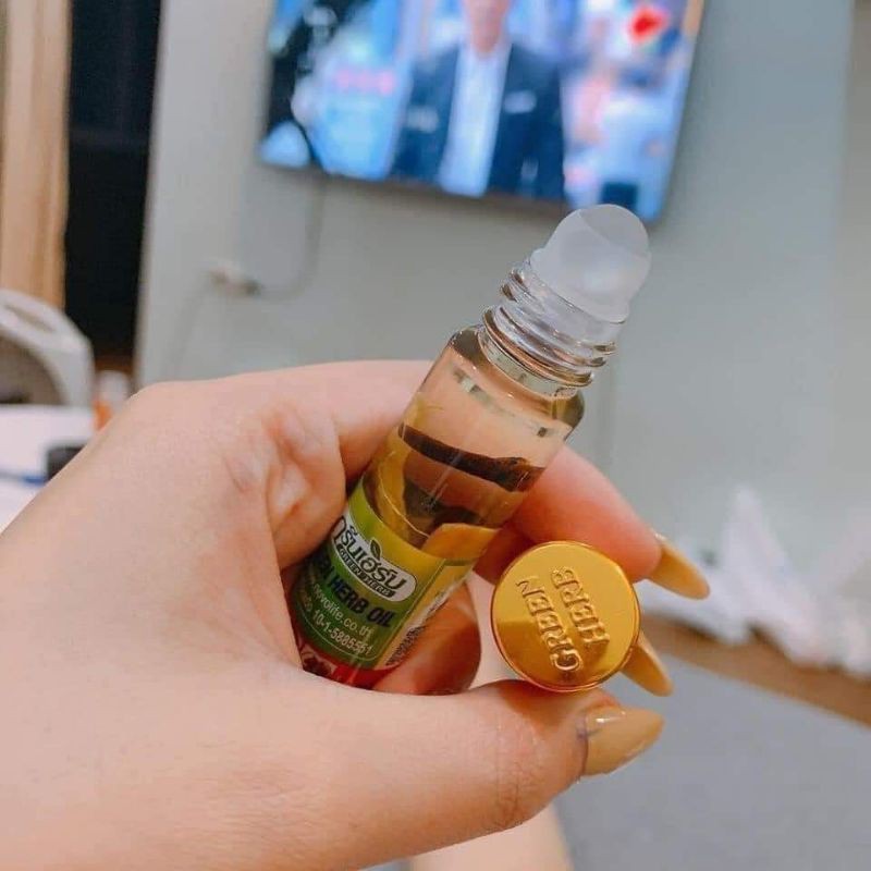 Dầu lăn nhân sâm thái lan