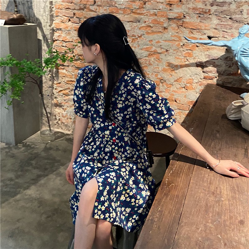 [SALE MẠNH] Váy hoa nhí cổ chữ V siêu dễ thương | BigBuy360 - bigbuy360.vn