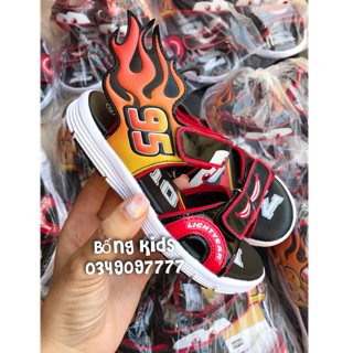 Sandal bé trai ô tô 95 đen