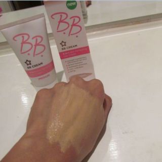 Kem nền Deborah BB Cream 5 in 1 SPF 20 30 ml