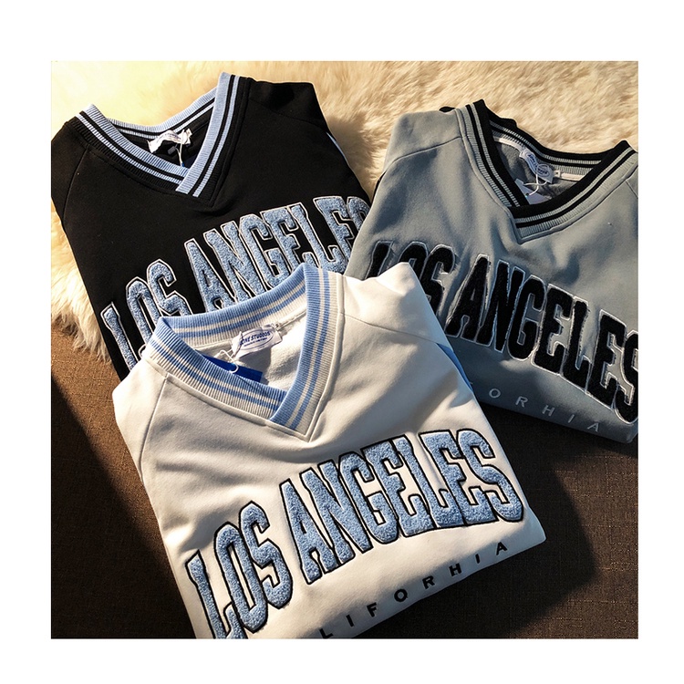 Áo Sweater Mỏng Cổ Chữ V Thêu Họa Tiết Xinh Xắn Cho Nữ | BigBuy360 - bigbuy360.vn