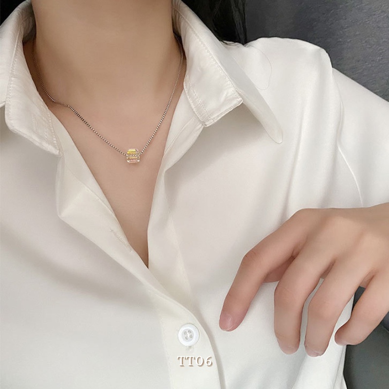 [KHÔNG ĐEN GỈ] Dây chuyền Titan hạt đá vuông pha lê cầu vòng đơn giản dành cho nữ - Mely TT06