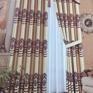 Rèm cửa rộng 1m cao 2m căng thẳng đặt móc
