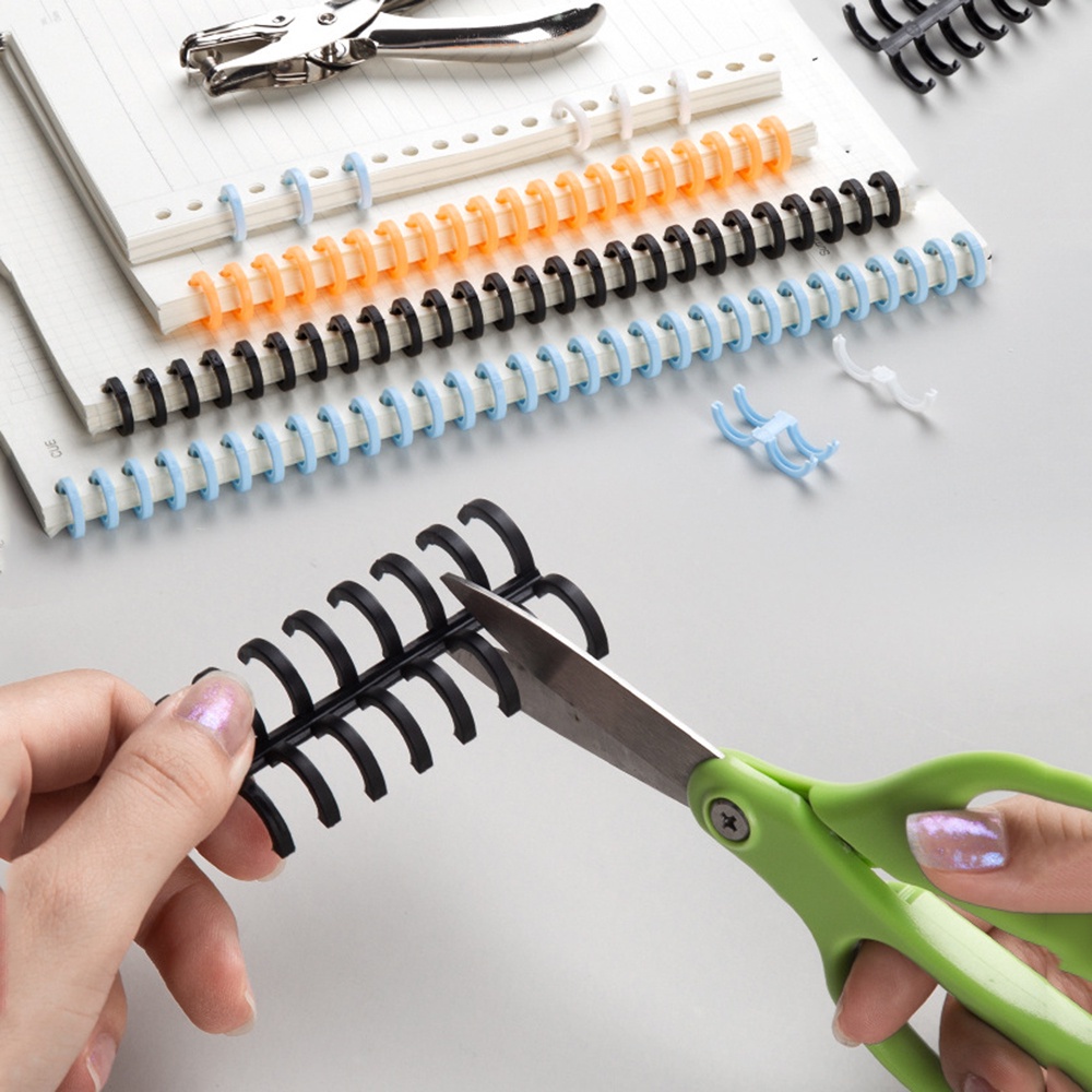 Set 10 còng nhựa 30 lỗ dùng để cố định sổ tay 6 màu 85 tờ