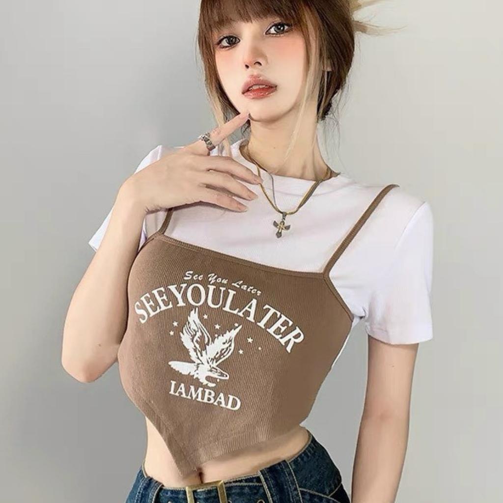 Áo croptop nữ phối màu vạt nhọn in hình Xquin, Áo kiểu nữ cổ tròn ngắn tay phối áo dây ngoài cực quyến rũ