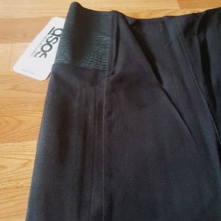 QUẦN LEGGING MANGO CAO CẤP