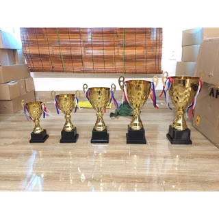 Combo Cup bóng đá có nắp+ giày vàng