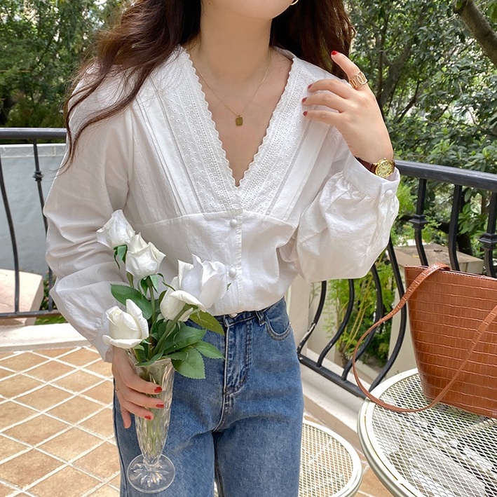 Áo sơ mi trắng PEPPERMINT 45383 dài tay cổ chữ V phối ren thanh lịch phong cách Hàn Quốc