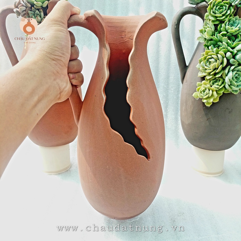 Chậu đất nung, Chậu sen đá - Bình sữa cắt vân mây, miệng chậu 10cm, chiều cao 29cm