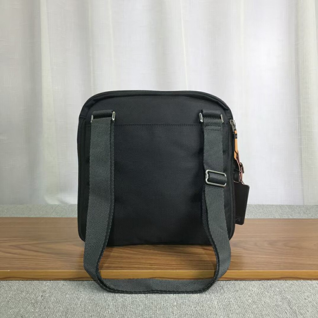 Tumi222304 Túi Địu