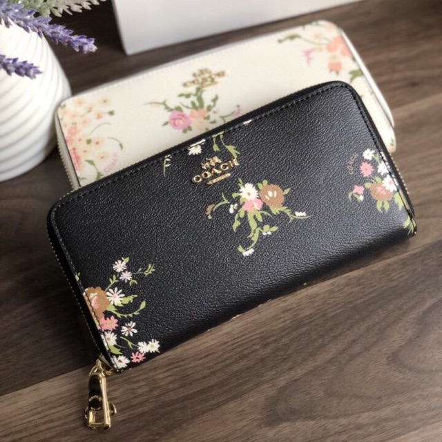Via Coach xuất xịn