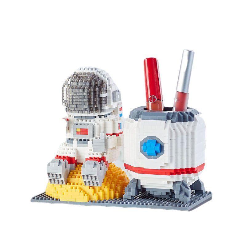 Đồ Chơi Lắp Ráp Kiểu Lego Hộp Đựng Bút Phi Hành Gia Với 1588 Mảnh Ghép,Có Đèn Led Trang Trí Bàn Học