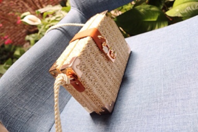 Túi cói siêu yêu