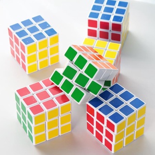 Sale bộ đồ chơi giải trí rubik xoay 3x3
