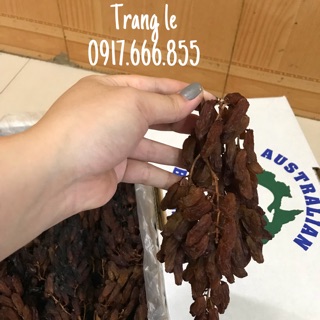 Nho úc nguyên cành