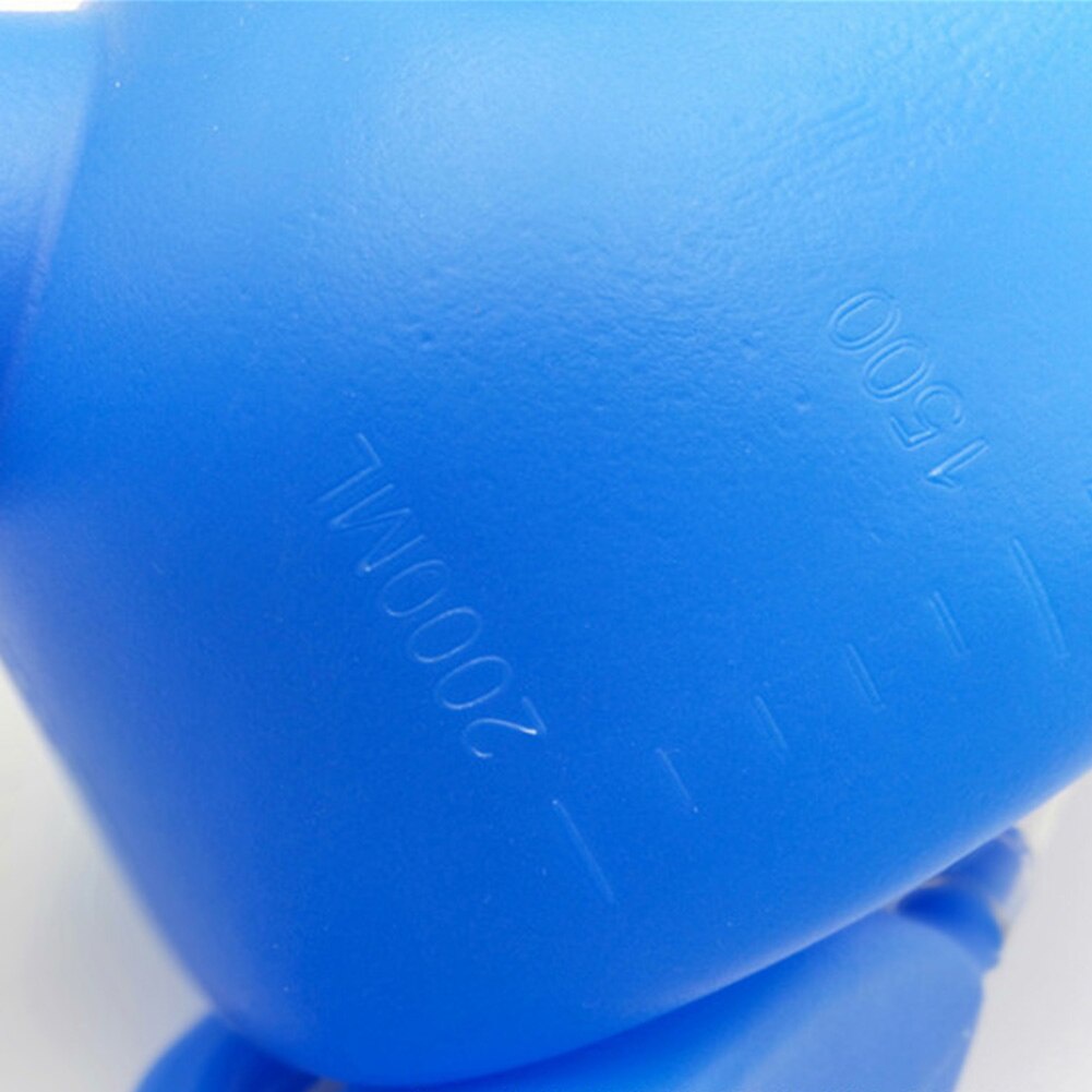 1 Bình Đi Vệ Sinh Cho Nam 2000ml